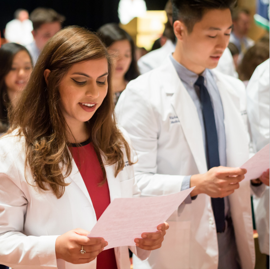 Medical Students Recite Their Class Oath at the White Coat Ceremony