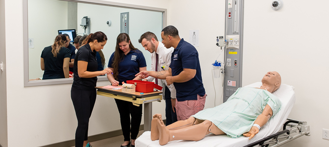 medical students doing a simulation in the Center for Simulation and Innovation