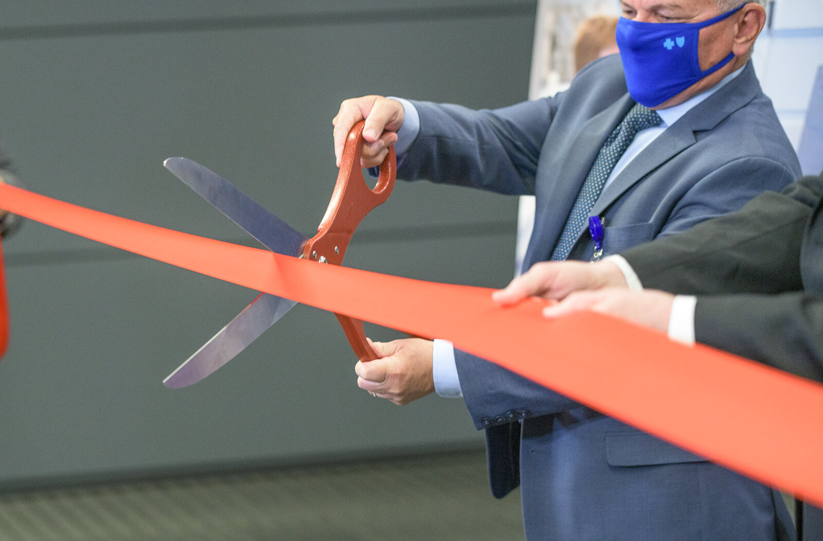 Ribbon Cutting during the Announcement of the Phoenix VA Health Care System (PVAHCS) Research Space