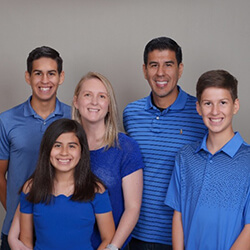 Amy Arias with Her Family — Husband Adrian, Elder Son Adrian Jr., Younger Son Matthew and Daughter Jenna