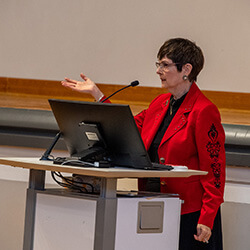 Dr. Nichols speaking at the WIMS annual dinner