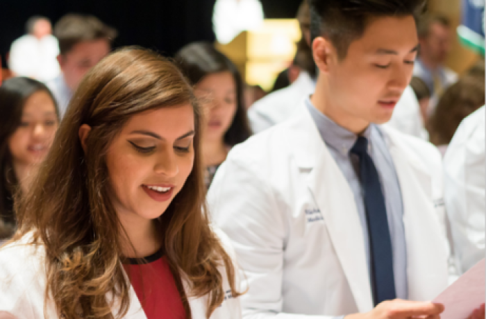 Medical Students Recite Their Class Oath at the White Coat Ceremony