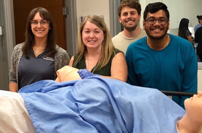 Students Hang Out in the Simulation Center