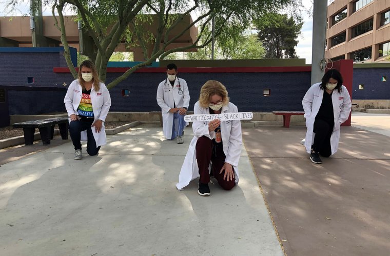 Med-Peds Faculty and Residents Kneel in Support of Black Lives Matter