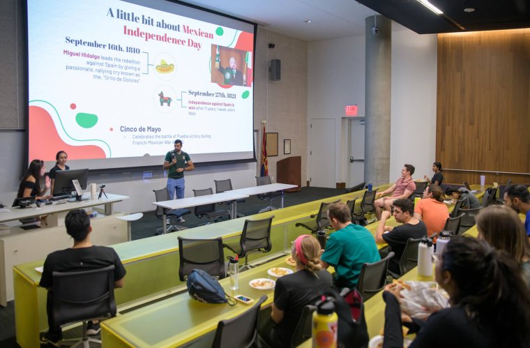 Latino Medical Student Association (LMSA) at the University of Arizona College of Medicine – Phoenix hosted the Almuerzo con Amigos event, which translates to “lunch with friends,” in celebration of Hispanic Heritage Month Latino Medical Student Association (LMSA) at the University of Arizona College of Medicine – Phoenix hosted the Almuerzo con Amigos event, which translates to “lunch with friends,” in celebration of Hispanic Heritage Month