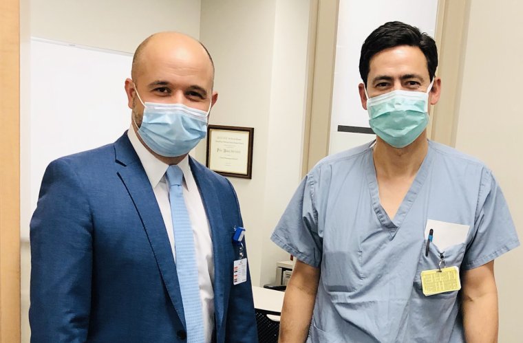 Dr. Baaj with Peter Nakaji, MD, chair of Neurosurgery at Banner – University Medical Center Phoenix