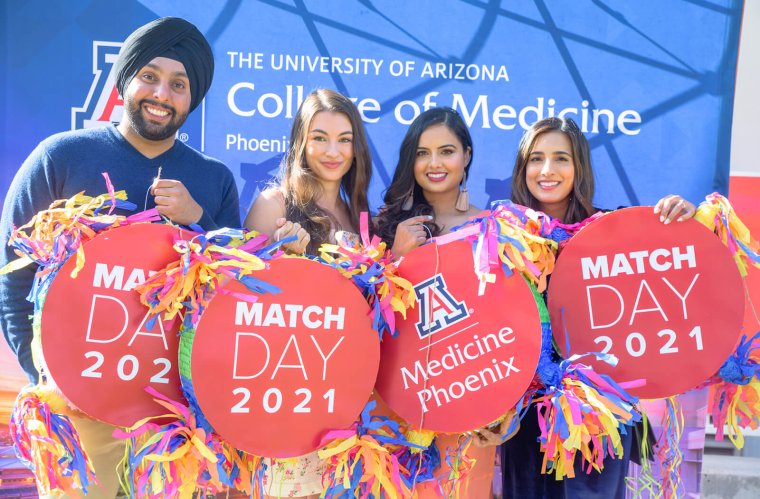 Medical Students Pick Up Their Matches Prior to the Class of 2021 Virtual Match Day