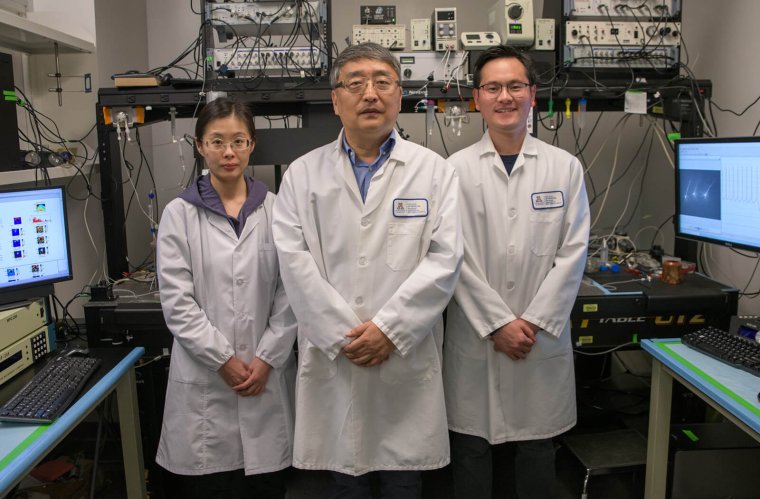 Shenfeng Qiu, PhD (Middle), with and Jing Wei, a research scientist, and Xiaokuang Ma, a postdoctoral researcher