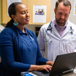 A Medical Scribe Works with a Doctor at Banner